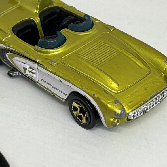 Vintage Hot Wheels Lot Of 17 Loose Vehicles 2000 to present Lamborghini Camaro + - Picture 4 of 16